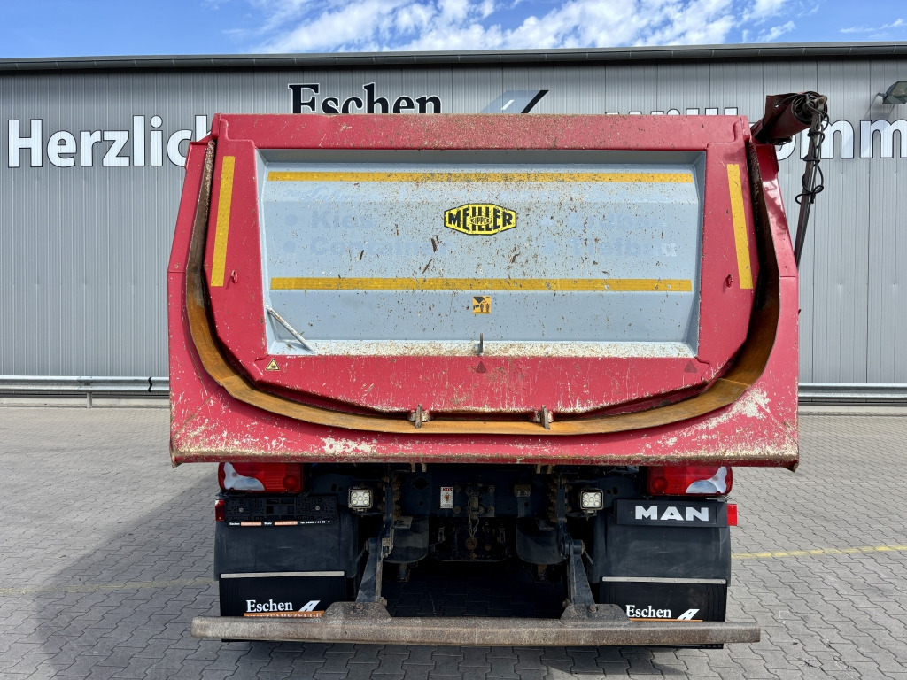 MAN TGS 35.420 8x4 BL - Kiper: slika MAN TGS 35.420 8x4 BL - Kiper MAN TGS 35.420 8x4 BL - Kiper: slika MAN TGS 35.420 8x4 BL - Kiper