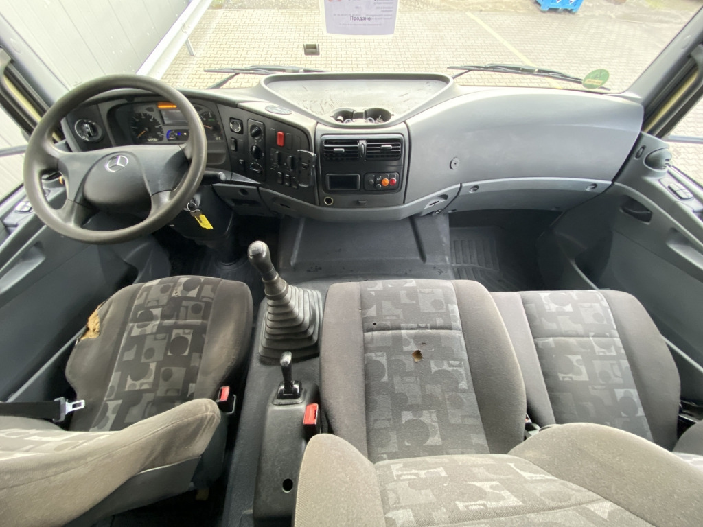 Kiper Mercedes-Benz 1833 4x4 AK / Atlas 105.2-AS Kran: slika Kiper Mercedes-Benz 1833 4x4 AK / Atlas 105.2-AS Kran