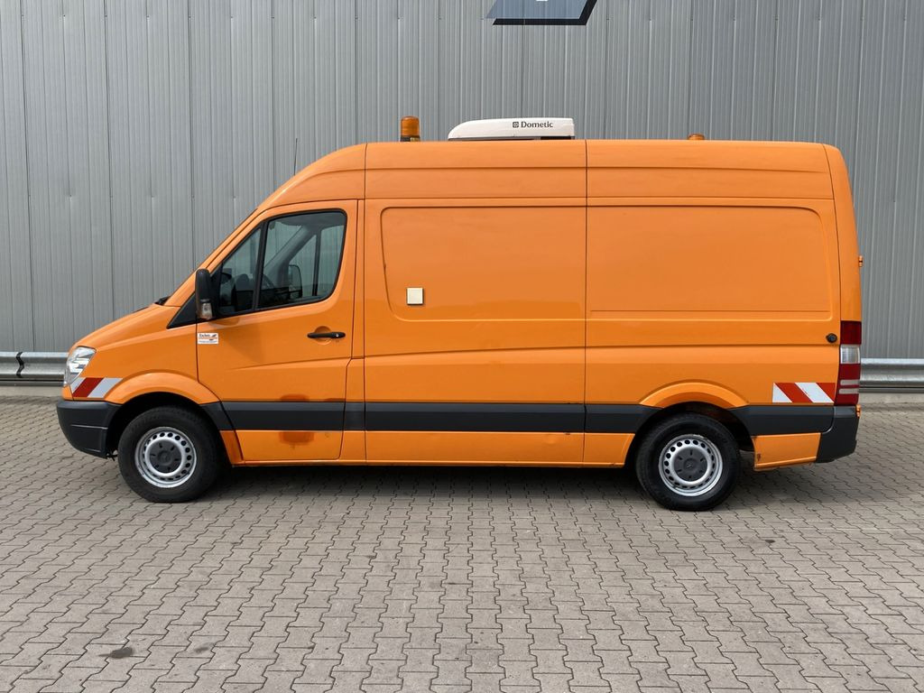 Mercedes-Benz 315 CDI Kamerawagen| PC-Setup*Standklima*RFK*AHK - Minibus, Putnički kombi: slika Mercedes-Benz 315 CDI Kamerawagen| PC-Setup*Standklima*RFK*AHK - Minibus, Putnički kombi Mercedes-Benz 315 CDI Kamerawagen| PC-Setup*Standklima*RFK*AHK - Minibus, Putnički kombi: slika Mercedes-Benz 315 CDI Kamerawagen| PC-Setup*Standklima*RFK*AHK - Minibus, Putnički kombi