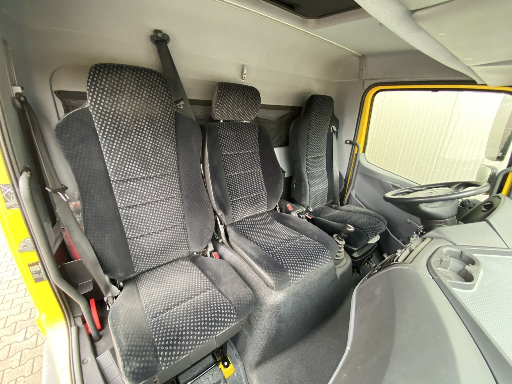 Zakup Mercedes-Benz 816 L Mercedes-Benz 816 L: slika Zakup Mercedes-Benz 816 L Mercedes-Benz 816 L