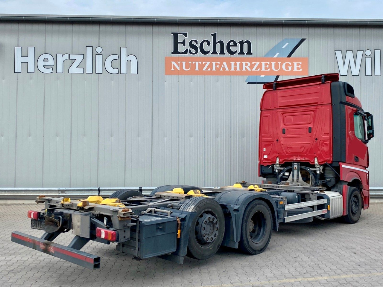 Mercedes-Benz Actros 2546 LL 6x2 | SDG-Multi*Retarder*Navi*AHK - Transporter kontejnera/ Kamion s izmjenjivim sanducima: slika Mercedes-Benz Actros 2546 LL 6x2 | SDG-Multi*Retarder*Navi*AHK - Transporter kontejnera/ Kamion s izmjenjivim sanducima Mercedes-Benz Actros 2546 LL 6x2 | SDG-Multi*Retarder*Navi*AHK - Transporter kontejnera/ Kamion s izmjenjivim sanducima: slika Mercedes-Benz Actros 2546 LL 6x2 | SDG-Multi*Retarder*Navi*AHK - Transporter kontejnera/ Kamion s izmjenjivim sanducima