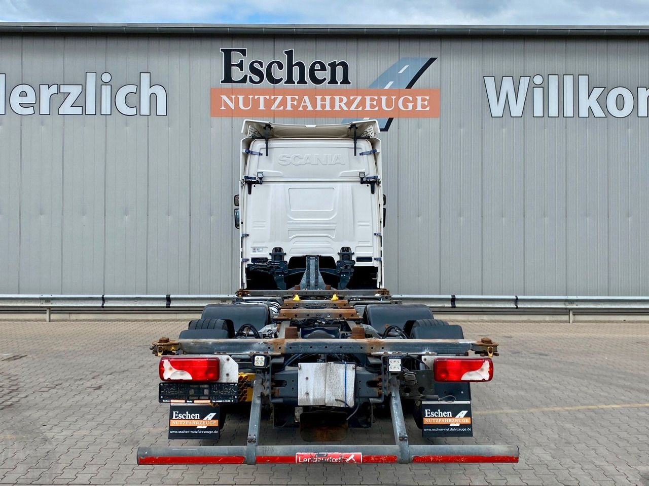 Scania R 450 B 6x2*4 BDF | Retarder*AHK*Lift*SDG Rahmen - Transporter kontejnera/ Kamion s izmjenjivim sanducima: slika Scania R 450 B 6x2*4 BDF | Retarder*AHK*Lift*SDG Rahmen - Transporter kontejnera/ Kamion s izmjenjivim sanducima Scania R 450 B 6x2*4 BDF | Retarder*AHK*Lift*SDG Rahmen - Transporter kontejnera/ Kamion s izmjenjivim sanducima: slika Scania R 450 B 6x2*4 BDF | Retarder*AHK*Lift*SDG Rahmen - Transporter kontejnera/ Kamion s izmjenjivim sanducima