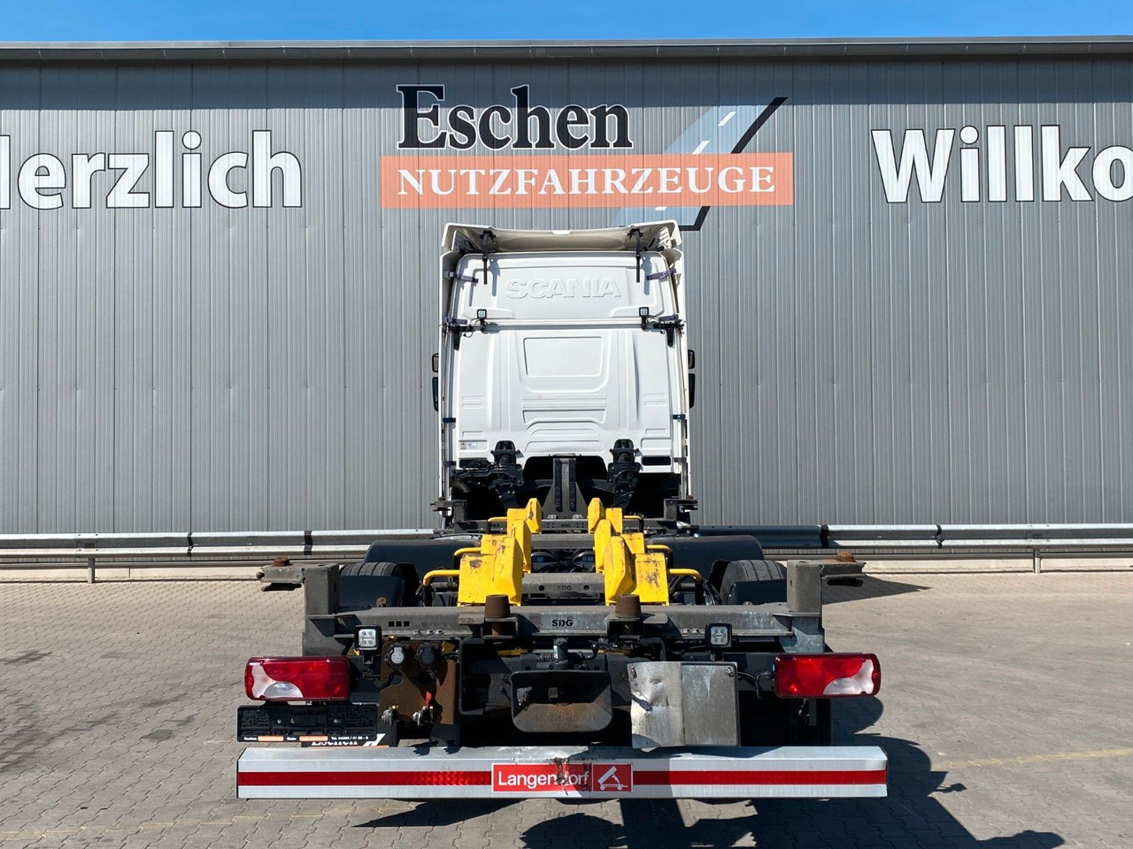Scania R 450 B 6x2*4 BDF|Retarder*AHK*Lift*SDG Wechsler - Transporter kontejnera/ Kamion s izmjenjivim sanducima: slika Scania R 450 B 6x2*4 BDF|Retarder*AHK*Lift*SDG Wechsler - Transporter kontejnera/ Kamion s izmjenjivim sanducima Scania R 450 B 6x2*4 BDF|Retarder*AHK*Lift*SDG Wechsler - Transporter kontejnera/ Kamion s izmjenjivim sanducima: slika Scania R 450 B 6x2*4 BDF|Retarder*AHK*Lift*SDG Wechsler - Transporter kontejnera/ Kamion s izmjenjivim sanducima