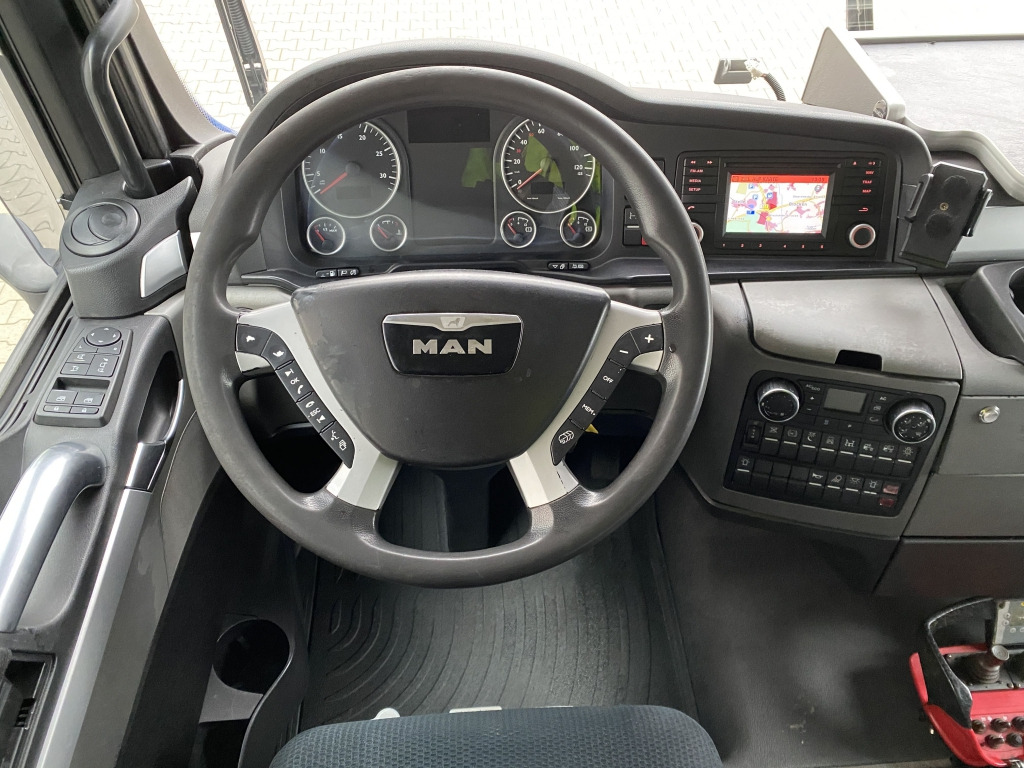 Tegljač MAN TGX 18.400 4x2 BLS / Palfinger PK18.502 Kran: slika Tegljač MAN TGX 18.400 4x2 BLS / Palfinger PK18.502 Kran Tegljač MAN TGX 18.400 4x2 BLS / Palfinger PK18.502 Kran: slika Tegljač MAN TGX 18.400 4x2 BLS / Palfinger PK18.502 Kran