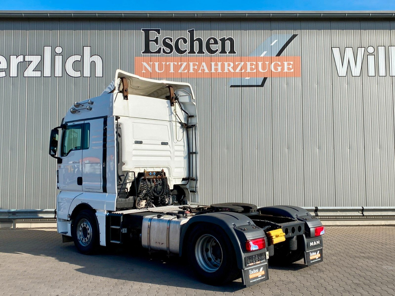 MAN TGX 18.440 BLS | XLX*Retarder*Klima*2x Hydraulik - Tegljač: slika MAN TGX 18.440 BLS | XLX*Retarder*Klima*2x Hydraulik - Tegljač MAN TGX 18.440 BLS | XLX*Retarder*Klima*2x Hydraulik - Tegljač: slika MAN TGX 18.440 BLS | XLX*Retarder*Klima*2x Hydraulik - Tegljač
