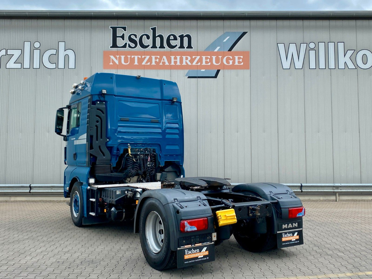 MAN TGX 18.480 BLS| XLX*2x Hydraulik*Intarder*Kamera - Tegljač: slika MAN TGX 18.480 BLS| XLX*2x Hydraulik*Intarder*Kamera - Tegljač MAN TGX 18.480 BLS| XLX*2x Hydraulik*Intarder*Kamera - Tegljač: slika MAN TGX 18.480 BLS| XLX*2x Hydraulik*Intarder*Kamera - Tegljač