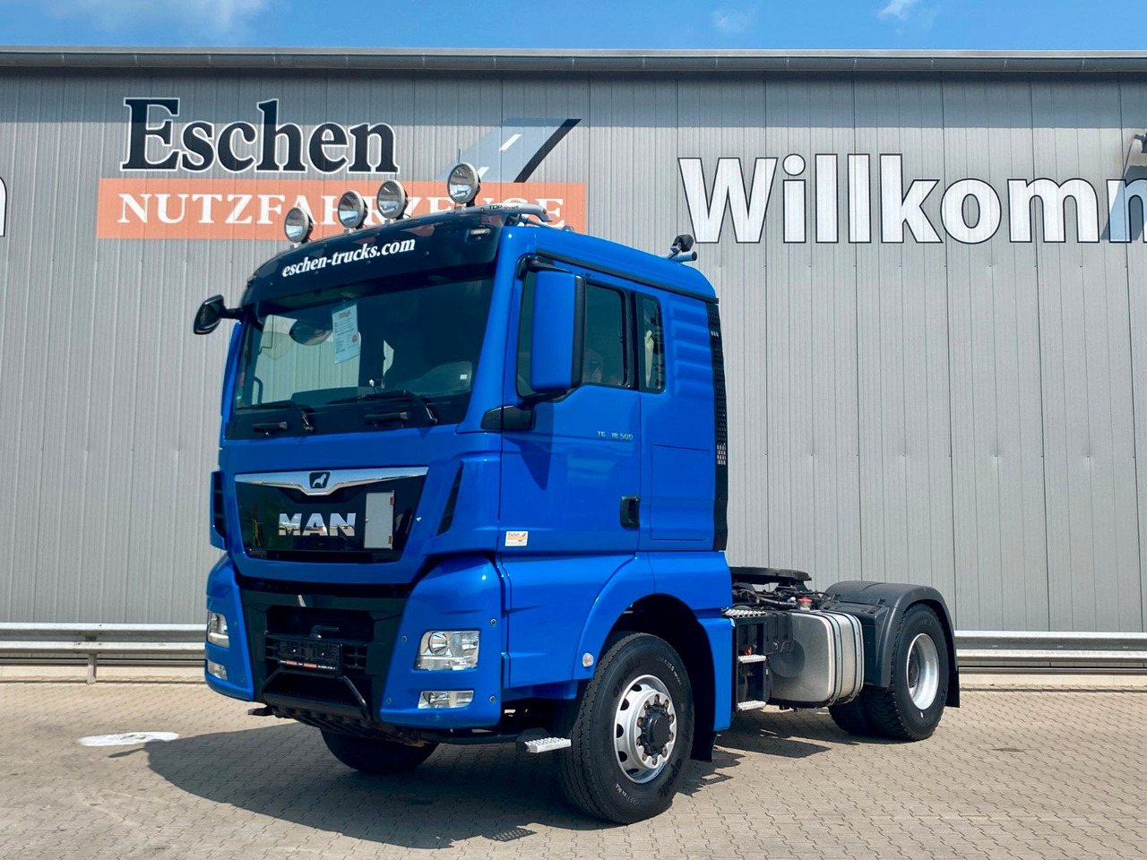 MAN TGX 18.500 4x4 HYDRO| 2x Hydraulik*Retarder*Navi - Tegljač: slika MAN TGX 18.500 4x4 HYDRO| 2x Hydraulik*Retarder*Navi - Tegljač MAN TGX 18.500 4x4 HYDRO| 2x Hydraulik*Retarder*Navi - Tegljač: slika MAN TGX 18.500 4x4 HYDRO| 2x Hydraulik*Retarder*Navi - Tegljač