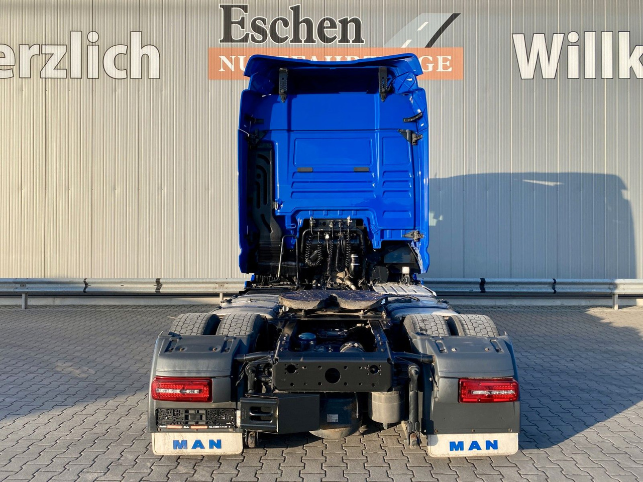 MAN TGX 18.510 |TG3*GM-Kabine*Retarder*ACC*Navi*1.Hd - Tegljač: slika MAN TGX 18.510 |TG3*GM-Kabine*Retarder*ACC*Navi*1.Hd - Tegljač MAN TGX 18.510 |TG3*GM-Kabine*Retarder*ACC*Navi*1.Hd - Tegljač: slika MAN TGX 18.510 |TG3*GM-Kabine*Retarder*ACC*Navi*1.Hd - Tegljač