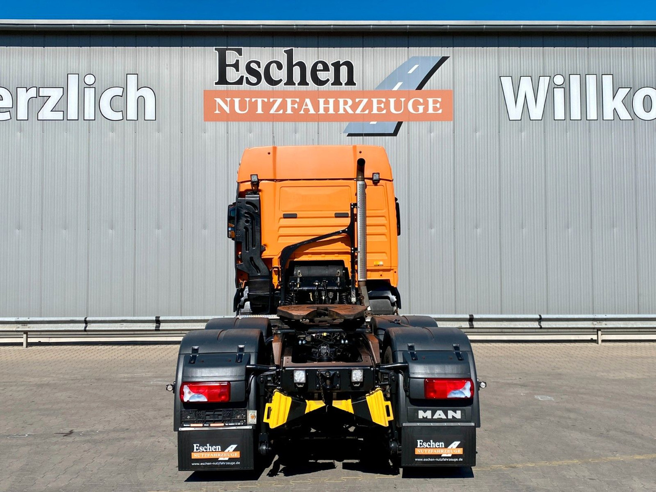 MAN TGX 33.580 6x4 BLS | D38*XLX*Navi*Retarder*ACC - Tegljač: slika MAN TGX 33.580 6x4 BLS | D38*XLX*Navi*Retarder*ACC - Tegljač MAN TGX 33.580 6x4 BLS | D38*XLX*Navi*Retarder*ACC - Tegljač: slika MAN TGX 33.580 6x4 BLS | D38*XLX*Navi*Retarder*ACC - Tegljač