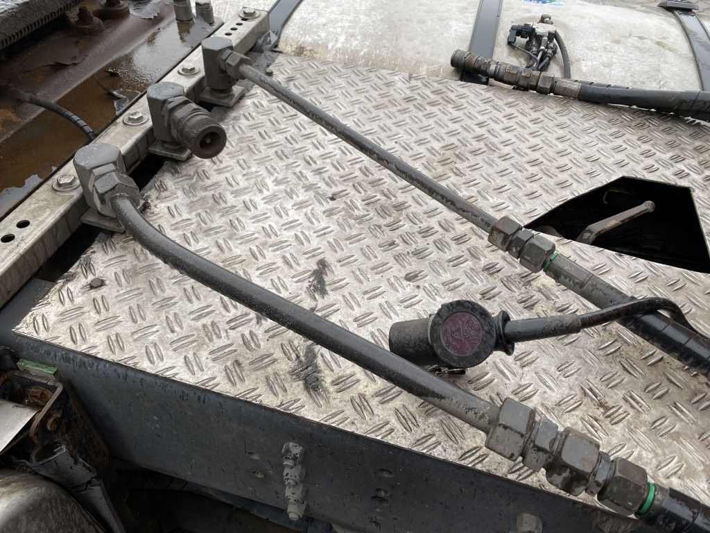 Scania R 410 - Tegljač: slika Scania R 410 - Tegljač Scania R 410 - Tegljač: slika Scania R 410 - Tegljač