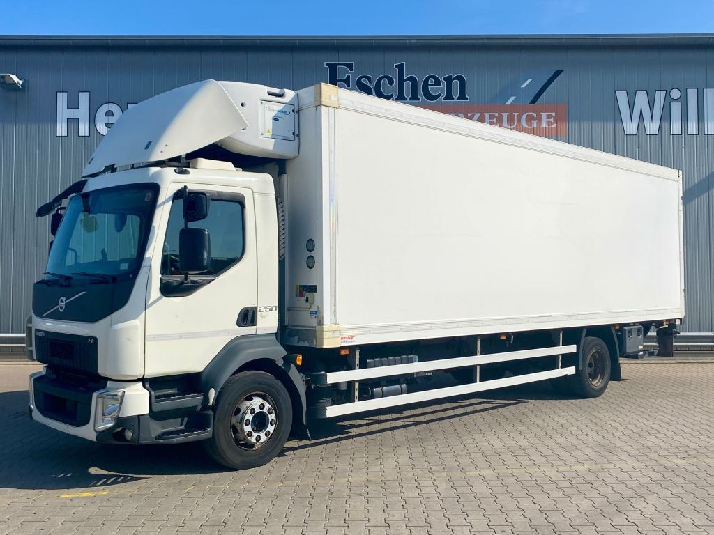 Volvo FL 250|CarrierSupra1250MT*Diesel/Netz*LBW 2.0to. - Kamion hladnjača: slika Volvo FL 250|CarrierSupra1250MT*Diesel/Netz*LBW 2.0to. - Kamion hladnjača Volvo FL 250|CarrierSupra1250MT*Diesel/Netz*LBW 2.0to. - Kamion hladnjača: slika Volvo FL 250|CarrierSupra1250MT*Diesel/Netz*LBW 2.0to. - Kamion hladnjača