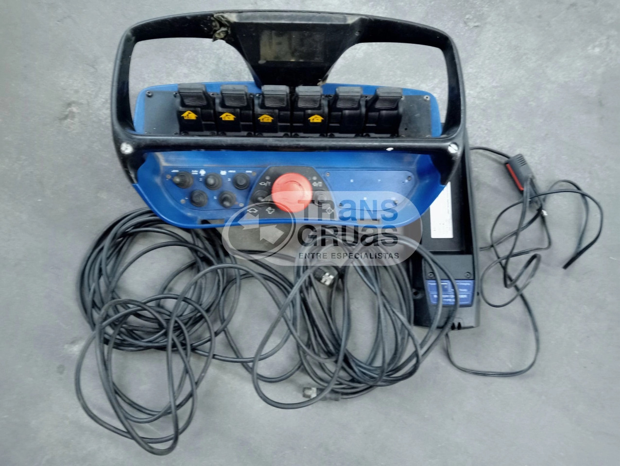 Grúa Fassi F38AF - Kamionska dizalica za Kamion: slika Grúa Fassi F38AF - Kamionska dizalica za Kamion Grúa Fassi F38AF - Kamionska dizalica za Kamion: slika Grúa Fassi F38AF - Kamionska dizalica za Kamion