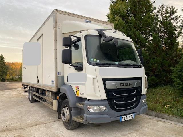 DAF LF 210 - Kamion sandučar: slika DAF LF 210 - Kamion sandučar DAF LF 210 - Kamion sandučar: slika DAF LF 210 - Kamion sandučar