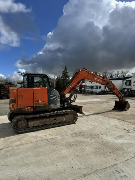 Hitachi ZX85USB-5A - Bager gusjeničar: slika Hitachi ZX85USB-5A - Bager gusjeničar Hitachi ZX85USB-5A - Bager gusjeničar: slika Hitachi ZX85USB-5A - Bager gusjeničar