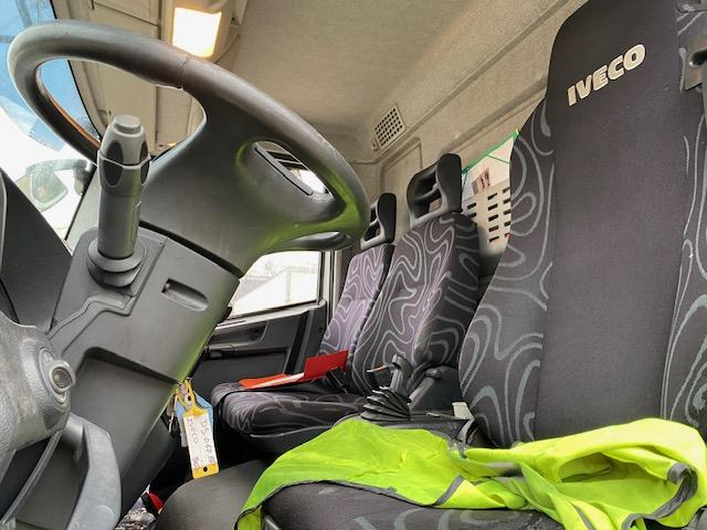 Iveco Eurocargo 120E22 - Kamion sandučar: slika Iveco Eurocargo 120E22 - Kamion sandučar Iveco Eurocargo 120E22 - Kamion sandučar: slika Iveco Eurocargo 120E22 - Kamion sandučar