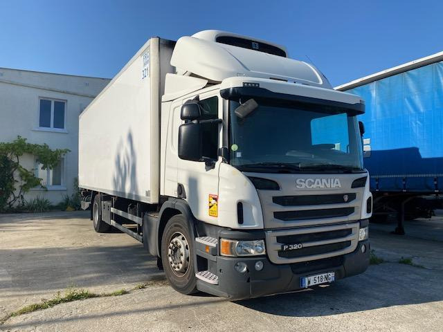 Scania 320 - Kamion hladnjača: slika Scania 320 - Kamion hladnjača Scania 320 - Kamion hladnjača: slika Scania 320 - Kamion hladnjača