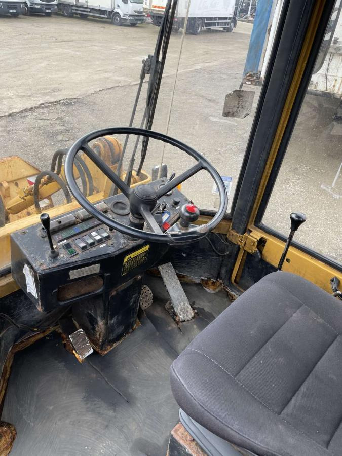 Schäffer SJK 861 - Utovarivač na kotačima: slika Schäffer SJK 861 - Utovarivač na kotačima Schäffer SJK 861 - Utovarivač na kotačima: slika Schäffer SJK 861 - Utovarivač na kotačima