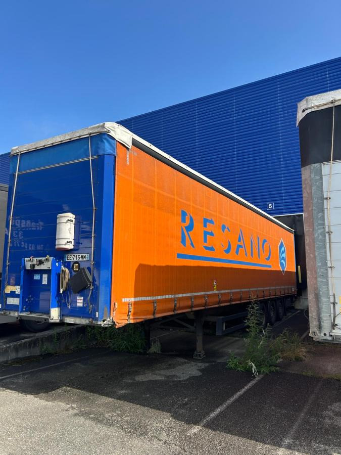 Schmitz Cargobull - Poluprikolica s ceradom: slika Schmitz Cargobull - Poluprikolica s ceradom Schmitz Cargobull - Poluprikolica s ceradom: slika Schmitz Cargobull - Poluprikolica s ceradom