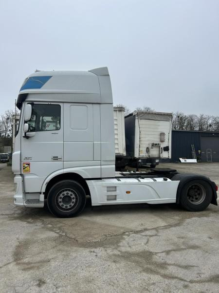 DAF XF 460 - Tegljač: slika DAF XF 460 - Tegljač DAF XF 460 - Tegljač: slika DAF XF 460 - Tegljač