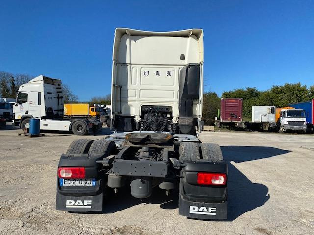 DAF XF 460 - Tegljač: slika DAF XF 460 - Tegljač DAF XF 460 - Tegljač: slika DAF XF 460 - Tegljač