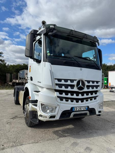 Mercedes Arocs 2045 - Tegljač: slika Mercedes Arocs 2045 - Tegljač Mercedes Arocs 2045 - Tegljač: slika Mercedes Arocs 2045 - Tegljač