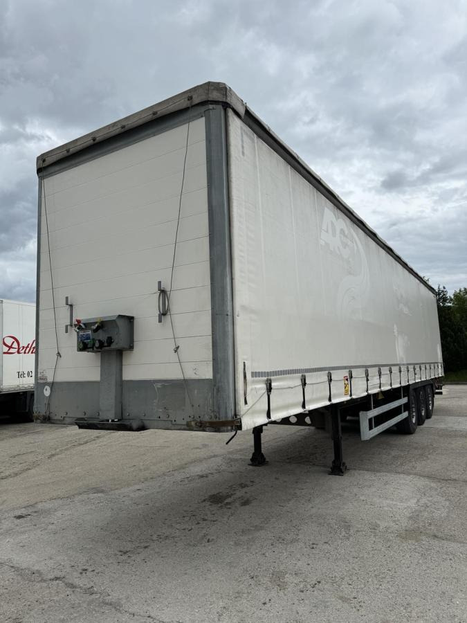 Trouillet - Poluprikolica s ceradom: slika Trouillet - Poluprikolica s ceradom Trouillet - Poluprikolica s ceradom: slika Trouillet - Poluprikolica s ceradom