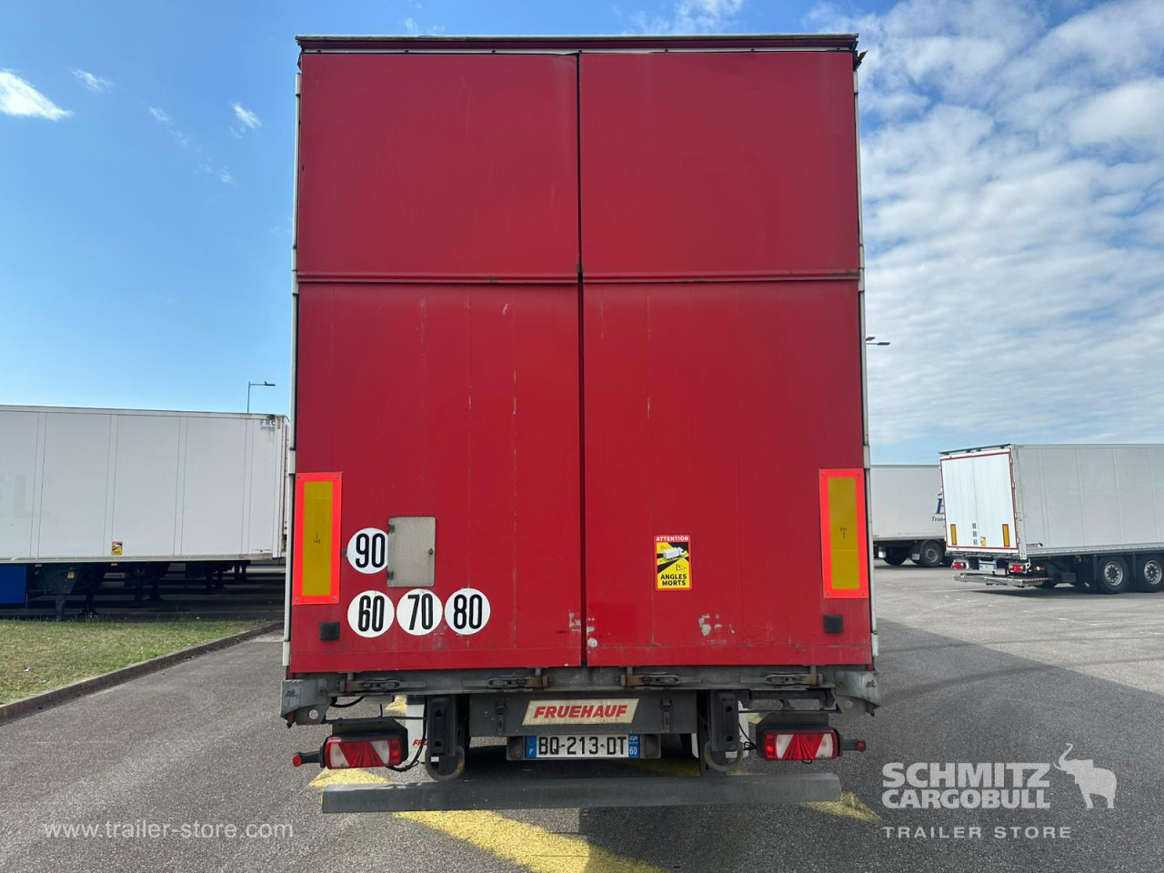 FRUEHAUF Curtainsider Standard - Poluprikolica s ceradom: slika FRUEHAUF Curtainsider Standard - Poluprikolica s ceradom FRUEHAUF Curtainsider Standard - Poluprikolica s ceradom: slika FRUEHAUF Curtainsider Standard - Poluprikolica s ceradom