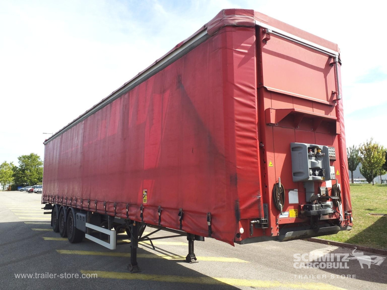 FRUEHAUF Curtainsider Standard - Poluprikolica s ceradom: slika FRUEHAUF Curtainsider Standard - Poluprikolica s ceradom FRUEHAUF Curtainsider Standard - Poluprikolica s ceradom: slika FRUEHAUF Curtainsider Standard - Poluprikolica s ceradom