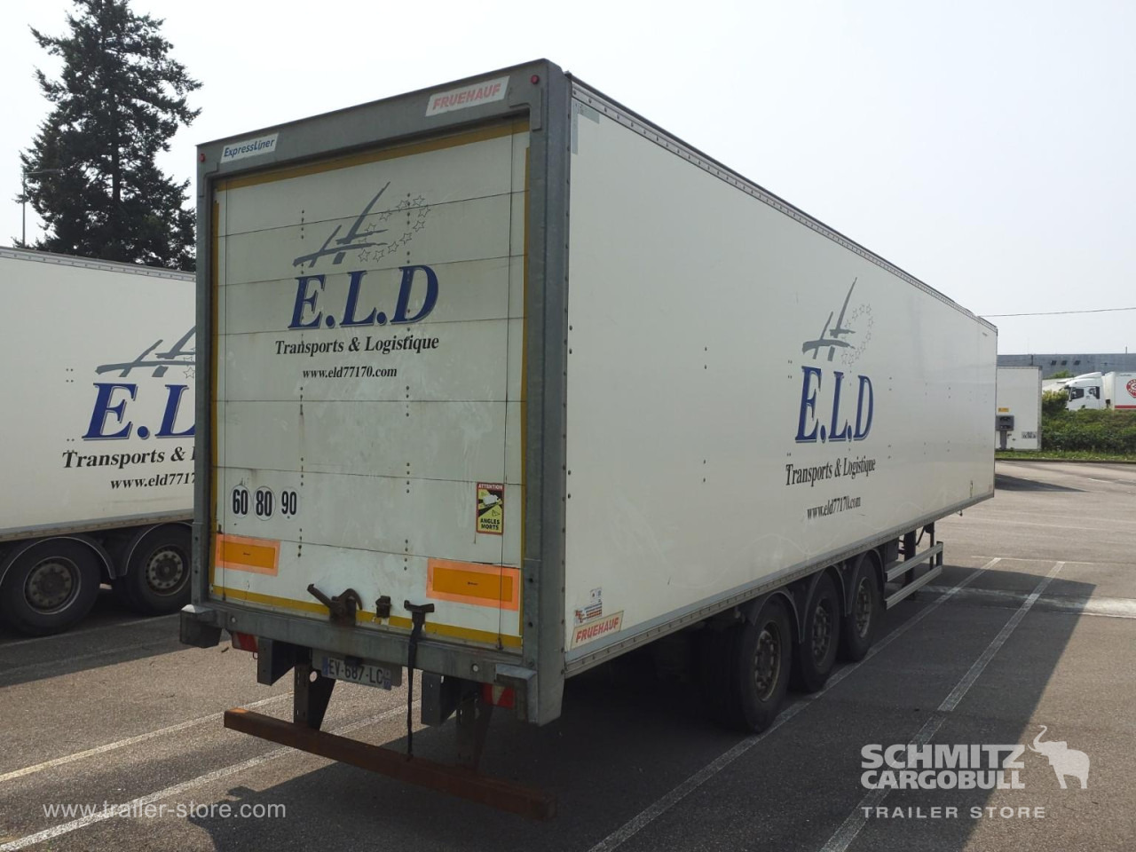 FRUEHAUF Dryfreight Standard Roller shutter door - Poluprikolica sa zatvorenim sandukom: slika FRUEHAUF Dryfreight Standard Roller shutter door - Poluprikolica sa zatvorenim sandukom FRUEHAUF Dryfreight Standard Roller shutter door - Poluprikolica sa zatvorenim sandukom: slika FRUEHAUF Dryfreight Standard Roller shutter door - Poluprikolica sa zatvorenim sandukom