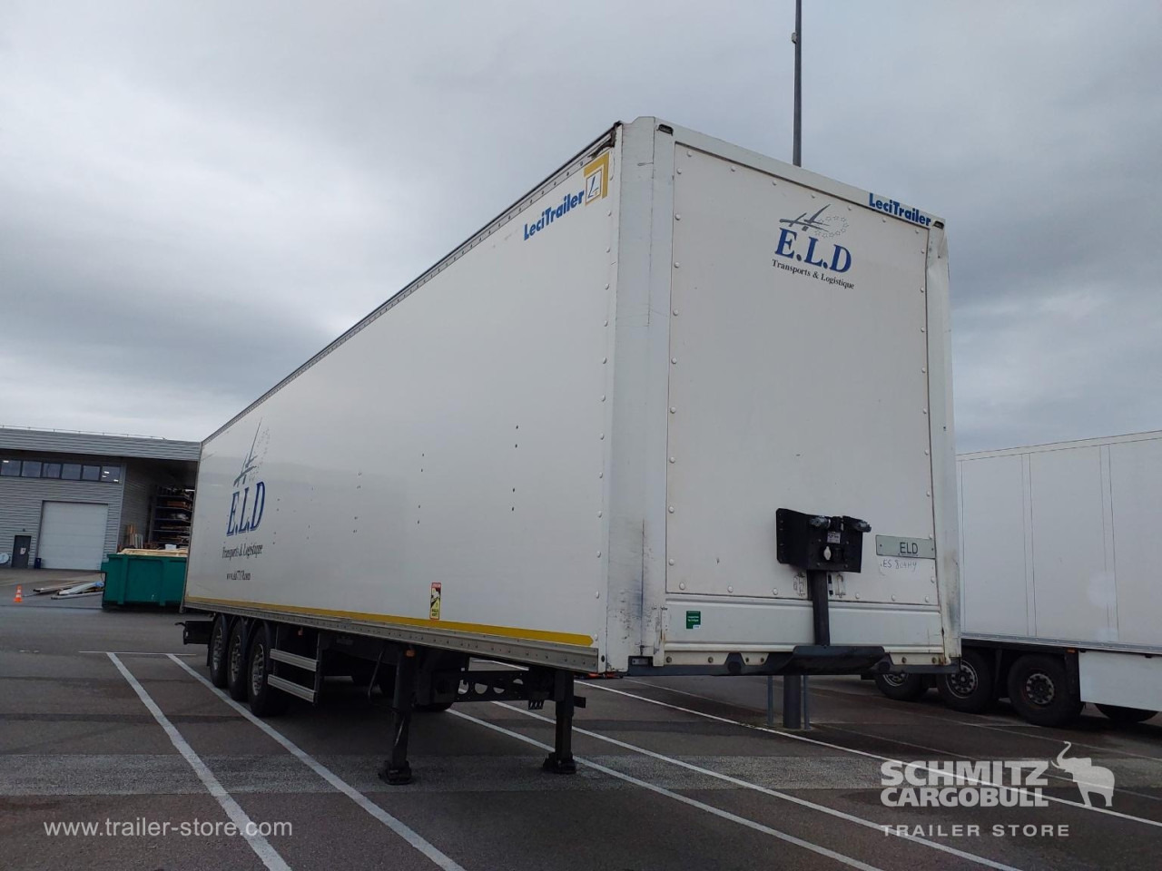 LECI TRAILER Dryfreight Standard Roller shutter door - Poluprikolica sa zatvorenim sandukom: slika LECI TRAILER Dryfreight Standard Roller shutter door - Poluprikolica sa zatvorenim sandukom LECI TRAILER Dryfreight Standard Roller shutter door - Poluprikolica sa zatvorenim sandukom: slika LECI TRAILER Dryfreight Standard Roller shutter door - Poluprikolica sa zatvorenim sandukom