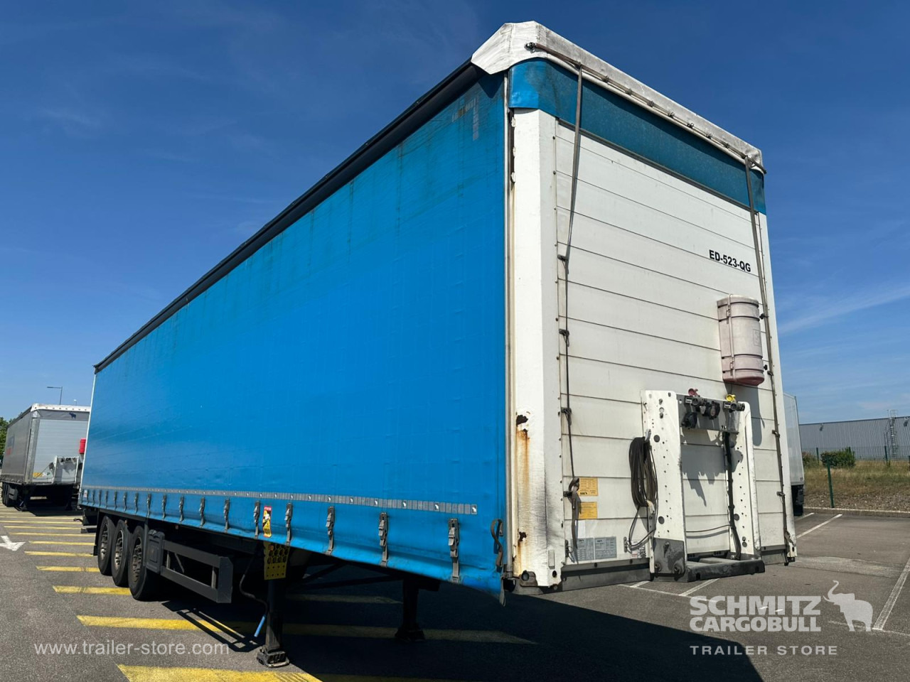 SCHMITZ Curtainsider Standard - Poluprikolica s ceradom: slika SCHMITZ Curtainsider Standard - Poluprikolica s ceradom SCHMITZ Curtainsider Standard - Poluprikolica s ceradom: slika SCHMITZ Curtainsider Standard - Poluprikolica s ceradom