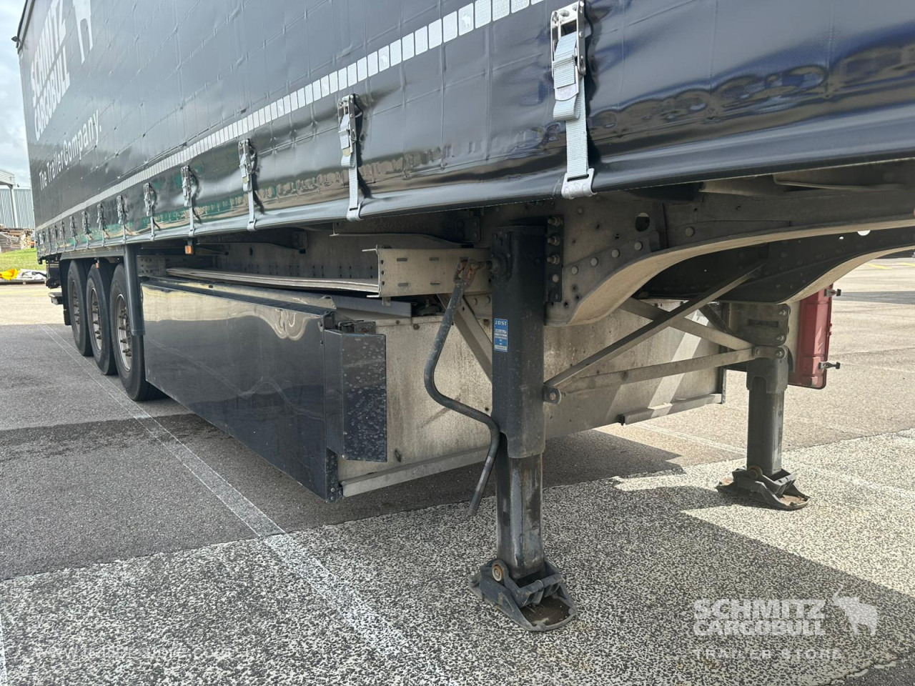 SCHMITZ Curtainsider Standard - Poluprikolica s ceradom: slika SCHMITZ Curtainsider Standard - Poluprikolica s ceradom SCHMITZ Curtainsider Standard - Poluprikolica s ceradom: slika SCHMITZ Curtainsider Standard - Poluprikolica s ceradom