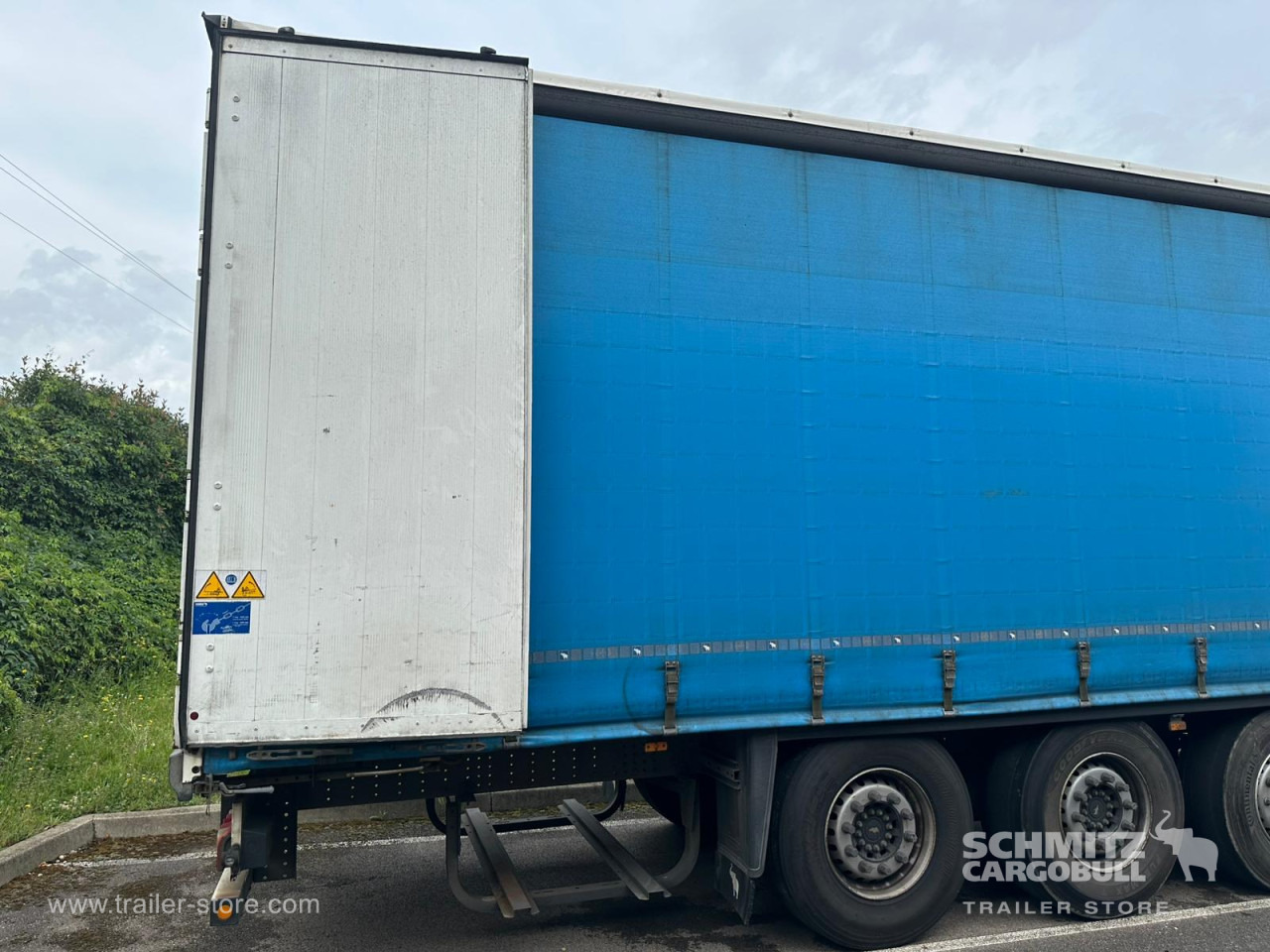 SCHMITZ Curtainsider Standard - Poluprikolica s ceradom: slika SCHMITZ Curtainsider Standard - Poluprikolica s ceradom SCHMITZ Curtainsider Standard - Poluprikolica s ceradom: slika SCHMITZ Curtainsider Standard - Poluprikolica s ceradom