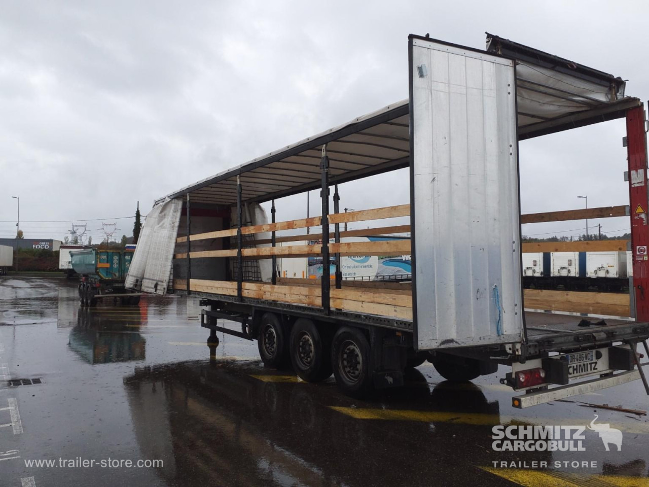 SCHMITZ Curtainsider Standard - Poluprikolica s ceradom: slika SCHMITZ Curtainsider Standard - Poluprikolica s ceradom SCHMITZ Curtainsider Standard - Poluprikolica s ceradom: slika SCHMITZ Curtainsider Standard - Poluprikolica s ceradom