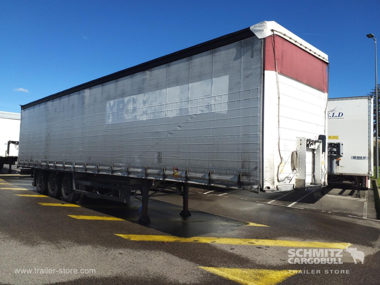 SCHMITZ Curtainsider Standard - Poluprikolica s ceradom: slika SCHMITZ Curtainsider Standard - Poluprikolica s ceradom SCHMITZ Curtainsider Standard - Poluprikolica s ceradom: slika SCHMITZ Curtainsider Standard - Poluprikolica s ceradom