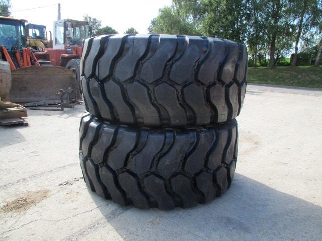 HILO 35/65R33 LCHS - Guma za Građevinski strojevi: slika HILO 35/65R33 LCHS - Guma za Građevinski strojevi HILO 35/65R33 LCHS - Guma za Građevinski strojevi: slika HILO 35/65R33 LCHS - Guma za Građevinski strojevi