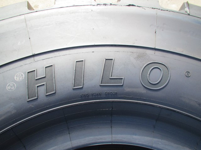 HILO 35/65R33 LCHS - Guma za Građevinski strojevi: slika HILO 35/65R33 LCHS - Guma za Građevinski strojevi HILO 35/65R33 LCHS - Guma za Građevinski strojevi: slika HILO 35/65R33 LCHS - Guma za Građevinski strojevi