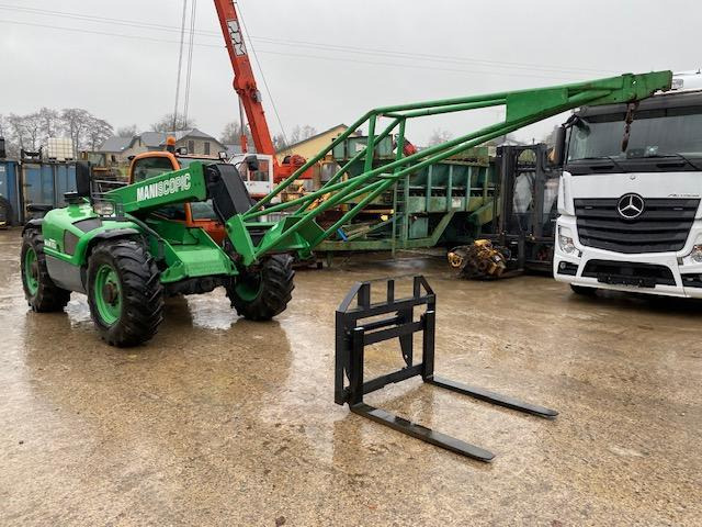 Manitou MT 732 - Teleskopski rukovatelj: slika Manitou MT 732 - Teleskopski rukovatelj Manitou MT 732 - Teleskopski rukovatelj: slika Manitou MT 732 - Teleskopski rukovatelj