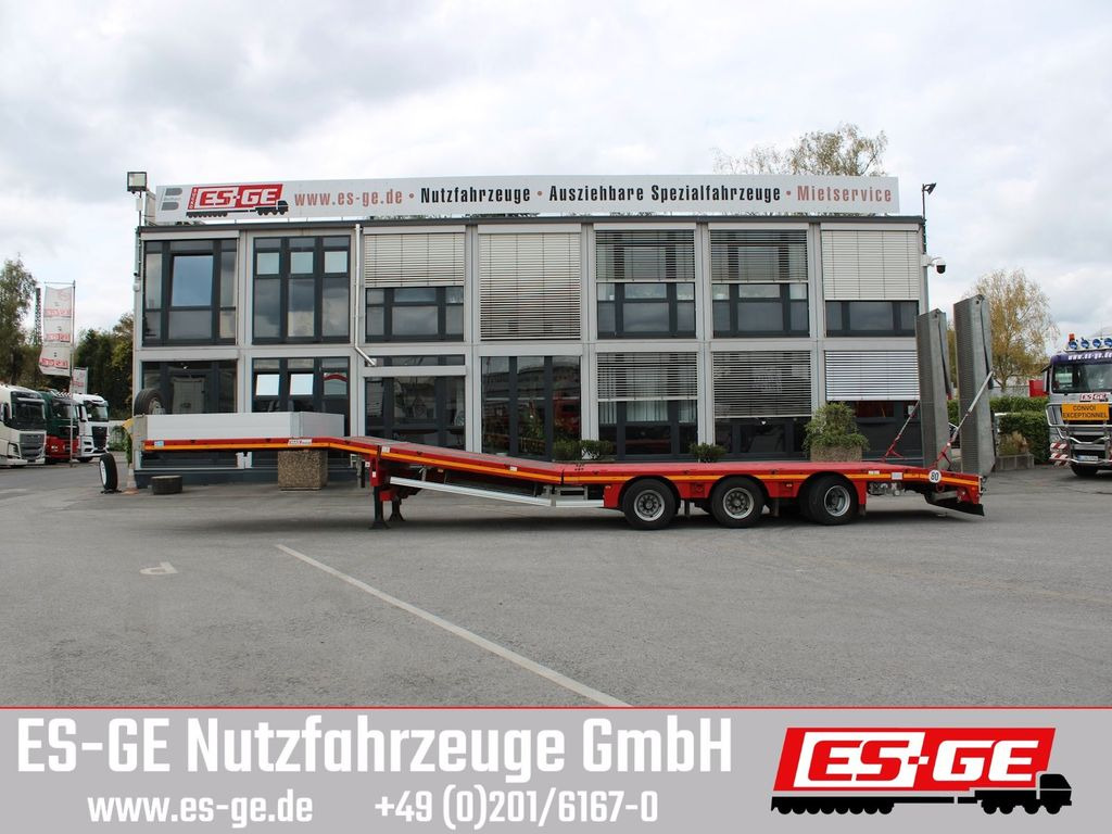 Faymonville MAX Trailer MAX100 Semi-Tieflader Hebebett - Poluprikolica s niskim utovarivačem: slika Faymonville MAX Trailer MAX100 Semi-Tieflader Hebebett - Poluprikolica s niskim utovarivačem Faymonville MAX Trailer MAX100 Semi-Tieflader Hebebett - Poluprikolica s niskim utovarivačem: slika Faymonville MAX Trailer MAX100 Semi-Tieflader Hebebett - Poluprikolica s niskim utovarivačem