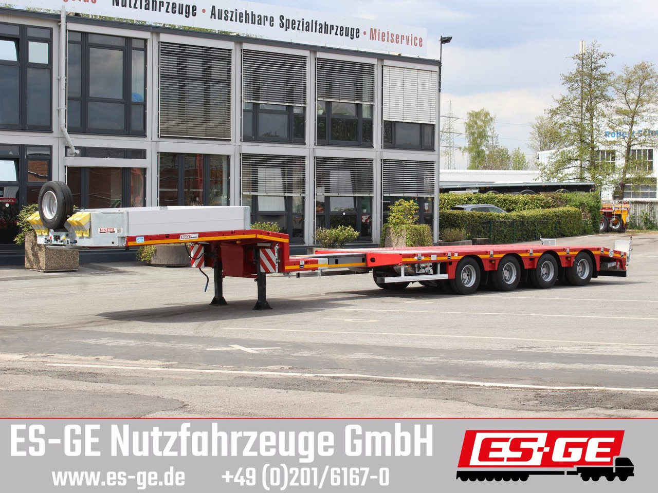 Faymonville MAX Trailer MAX100 Semi-Tieflader - Poluprikolica s niskim utovarivačem: slika Faymonville MAX Trailer MAX100 Semi-Tieflader - Poluprikolica s niskim utovarivačem Faymonville MAX Trailer MAX100 Semi-Tieflader - Poluprikolica s niskim utovarivačem: slika Faymonville MAX Trailer MAX100 Semi-Tieflader - Poluprikolica s niskim utovarivačem