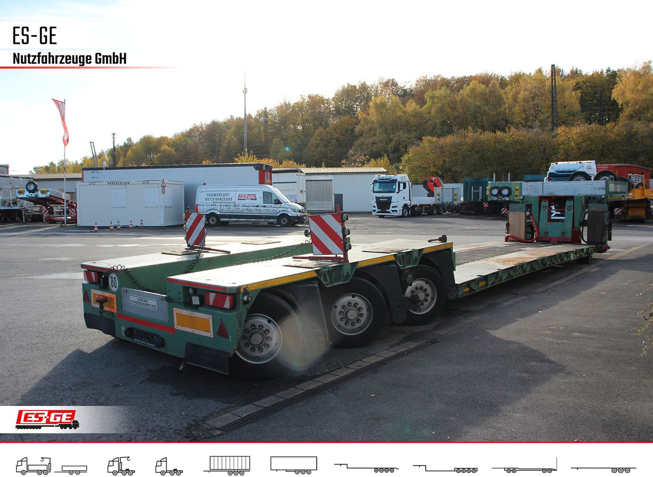 Goldhofer 3-Achs-Tiefbett 3x12 t - Poluprikolica s niskim utovarivačem: slika Goldhofer 3-Achs-Tiefbett 3x12 t - Poluprikolica s niskim utovarivačem Goldhofer 3-Achs-Tiefbett 3x12 t - Poluprikolica s niskim utovarivačem: slika Goldhofer 3-Achs-Tiefbett 3x12 t - Poluprikolica s niskim utovarivačem