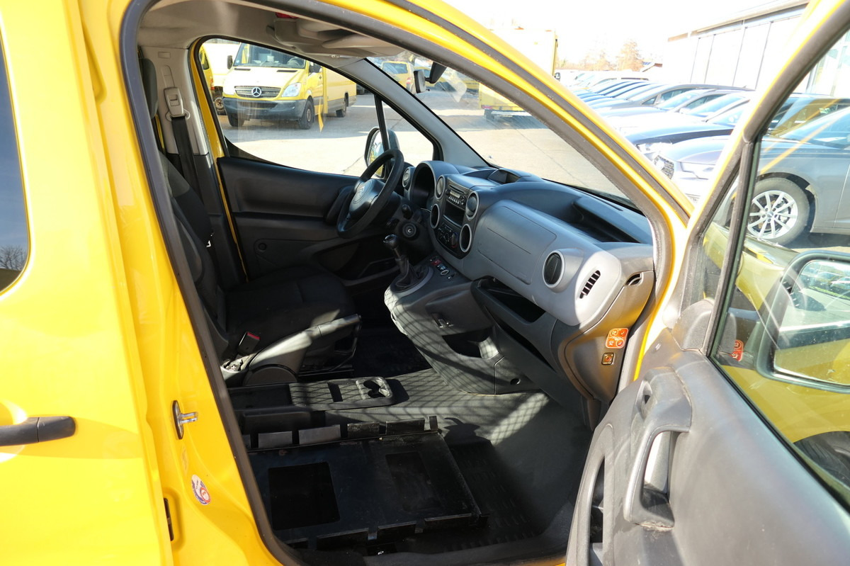 CITROEN Berlingo 16V HDI Niveau B L1 CoC PARKTRONIK 2xSC - Mali kombi: slika CITROEN Berlingo 16V HDI Niveau B L1 CoC PARKTRONIK 2xSC - Mali kombi CITROEN Berlingo 16V HDI Niveau B L1 CoC PARKTRONIK 2xSC - Mali kombi: slika CITROEN Berlingo 16V HDI Niveau B L1 CoC PARKTRONIK 2xSC - Mali kombi