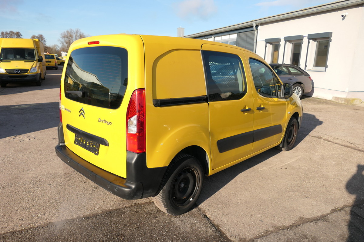 CITROEN Berlingo 16V HDI Niveau B L1 CoC PARKTRONIK 2xSC - Mali kombi: slika CITROEN Berlingo 16V HDI Niveau B L1 CoC PARKTRONIK 2xSC - Mali kombi CITROEN Berlingo 16V HDI Niveau B L1 CoC PARKTRONIK 2xSC - Mali kombi: slika CITROEN Berlingo 16V HDI Niveau B L1 CoC PARKTRONIK 2xSC - Mali kombi