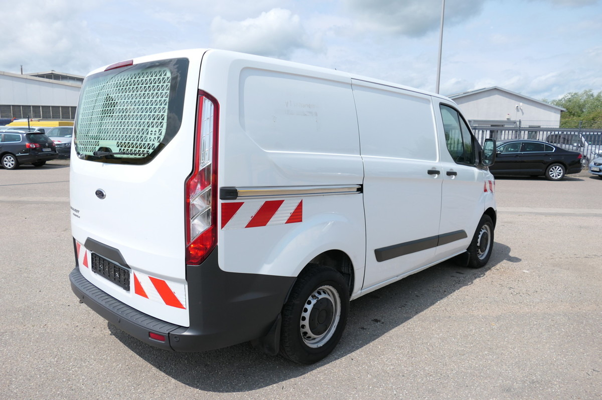 FORD Transit Custom 290 2.0 TDCi KLIMA WERKSTATTEINBA - Mali kombi: slika FORD Transit Custom 290 2.0 TDCi KLIMA WERKSTATTEINBA - Mali kombi FORD Transit Custom 290 2.0 TDCi KLIMA WERKSTATTEINBA - Mali kombi: slika FORD Transit Custom 290 2.0 TDCi KLIMA WERKSTATTEINBA - Mali kombi