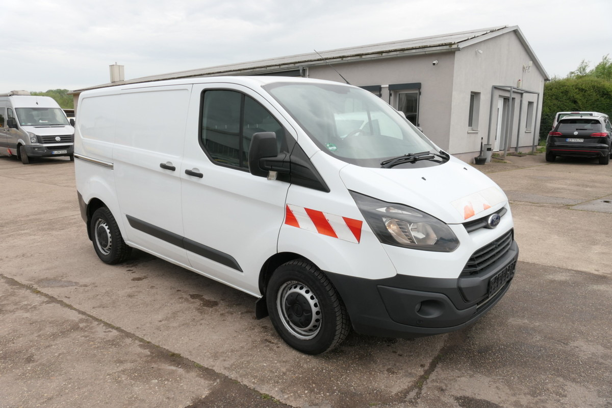 FORD Transit Custom 290 2.0 TDCi KLIMA WERKSTATTEINBA - Mali kombi: slika FORD Transit Custom 290 2.0 TDCi KLIMA WERKSTATTEINBA - Mali kombi FORD Transit Custom 290 2.0 TDCi KLIMA WERKSTATTEINBA - Mali kombi: slika FORD Transit Custom 290 2.0 TDCi KLIMA WERKSTATTEINBA - Mali kombi