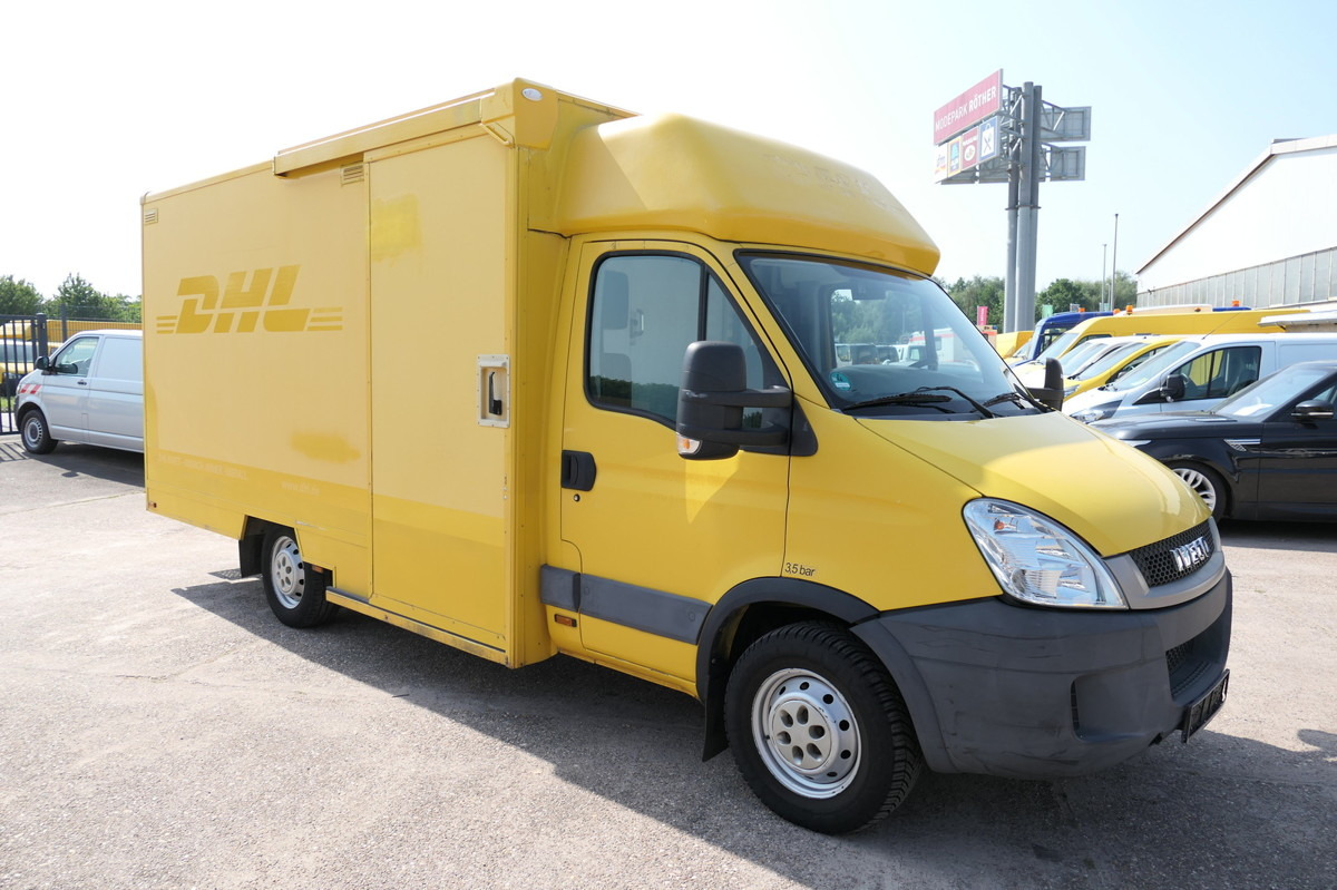 IVECO Daily 35 S11 C30C AUTOMATIK KAMERA MAXI Regale L - Dostavno vozilo sa zatvorenim sandukom: slika IVECO Daily 35 S11 C30C AUTOMATIK KAMERA MAXI Regale L - Dostavno vozilo sa zatvorenim sandukom IVECO Daily 35 S11 C30C AUTOMATIK KAMERA MAXI Regale L - Dostavno vozilo sa zatvorenim sandukom: slika IVECO Daily 35 S11 C30C AUTOMATIK KAMERA MAXI Regale L - Dostavno vozilo sa zatvorenim sandukom