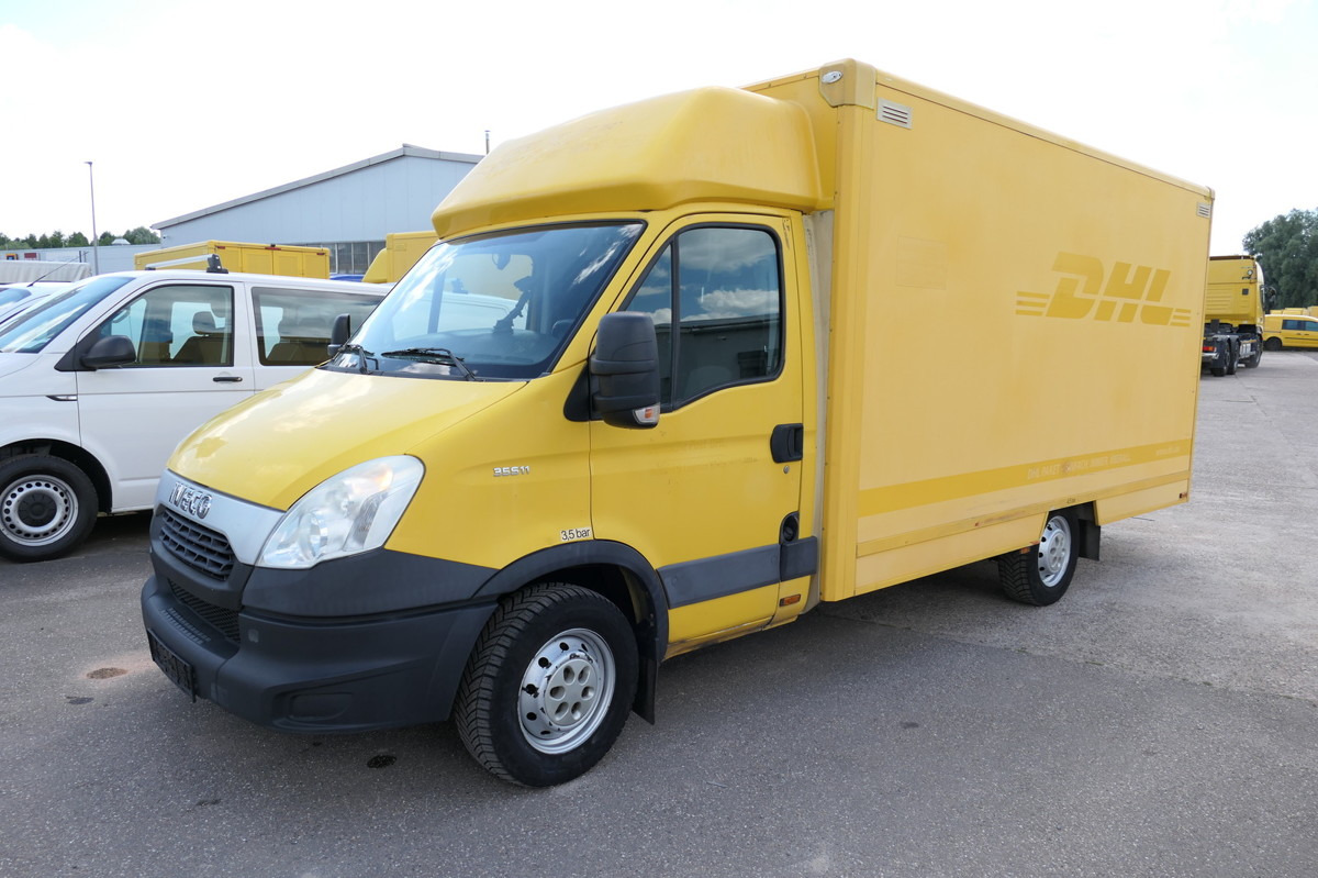 IVECO Daily 35 S11 C30C AUTOMATIK KAMERA MAXI Regale L - Dostavno vozilo sa zatvorenim sandukom: slika IVECO Daily 35 S11 C30C AUTOMATIK KAMERA MAXI Regale L - Dostavno vozilo sa zatvorenim sandukom IVECO Daily 35 S11 C30C AUTOMATIK KAMERA MAXI Regale L - Dostavno vozilo sa zatvorenim sandukom: slika IVECO Daily 35 S11 C30C AUTOMATIK KAMERA MAXI Regale L - Dostavno vozilo sa zatvorenim sandukom