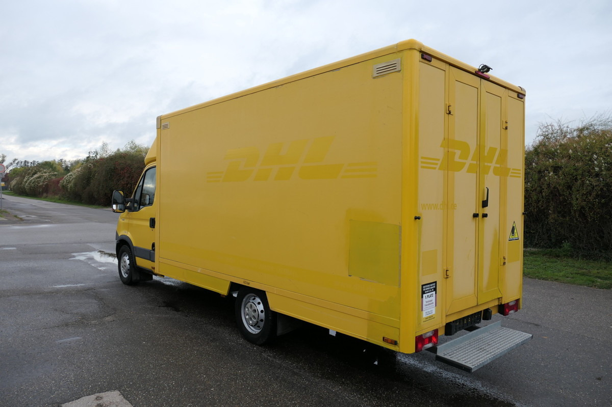 IVECO Daily 35 S11 C30C AUTOMATIK KAMERA MAXI Regale L - Dostavno vozilo sa zatvorenim sandukom: slika IVECO Daily 35 S11 C30C AUTOMATIK KAMERA MAXI Regale L - Dostavno vozilo sa zatvorenim sandukom IVECO Daily 35 S11 C30C AUTOMATIK KAMERA MAXI Regale L - Dostavno vozilo sa zatvorenim sandukom: slika IVECO Daily 35 S11 C30C AUTOMATIK KAMERA MAXI Regale L - Dostavno vozilo sa zatvorenim sandukom