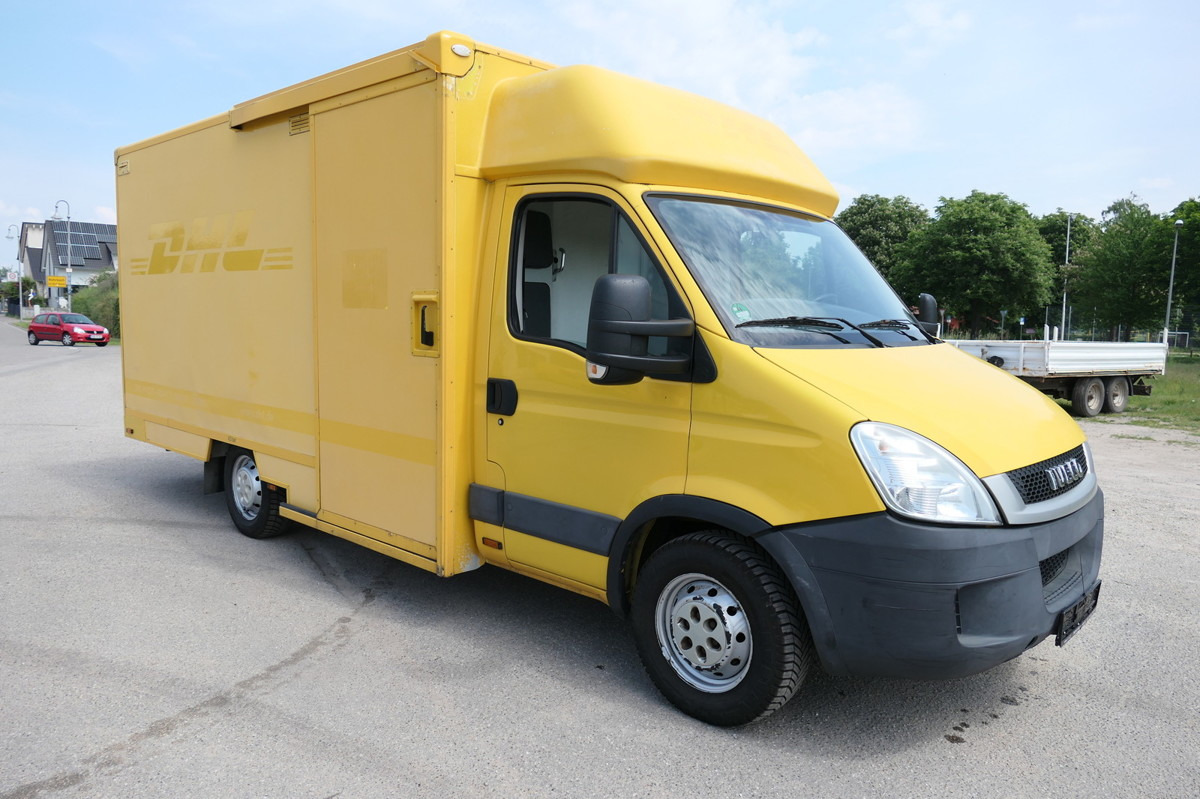 IVECO Daily 35 S11 C30C AUTOMATIK KAMERA MAXI Regale L - Dostavno vozilo sa zatvorenim sandukom: slika IVECO Daily 35 S11 C30C AUTOMATIK KAMERA MAXI Regale L - Dostavno vozilo sa zatvorenim sandukom IVECO Daily 35 S11 C30C AUTOMATIK KAMERA MAXI Regale L - Dostavno vozilo sa zatvorenim sandukom: slika IVECO Daily 35 S11 C30C AUTOMATIK KAMERA MAXI Regale L - Dostavno vozilo sa zatvorenim sandukom