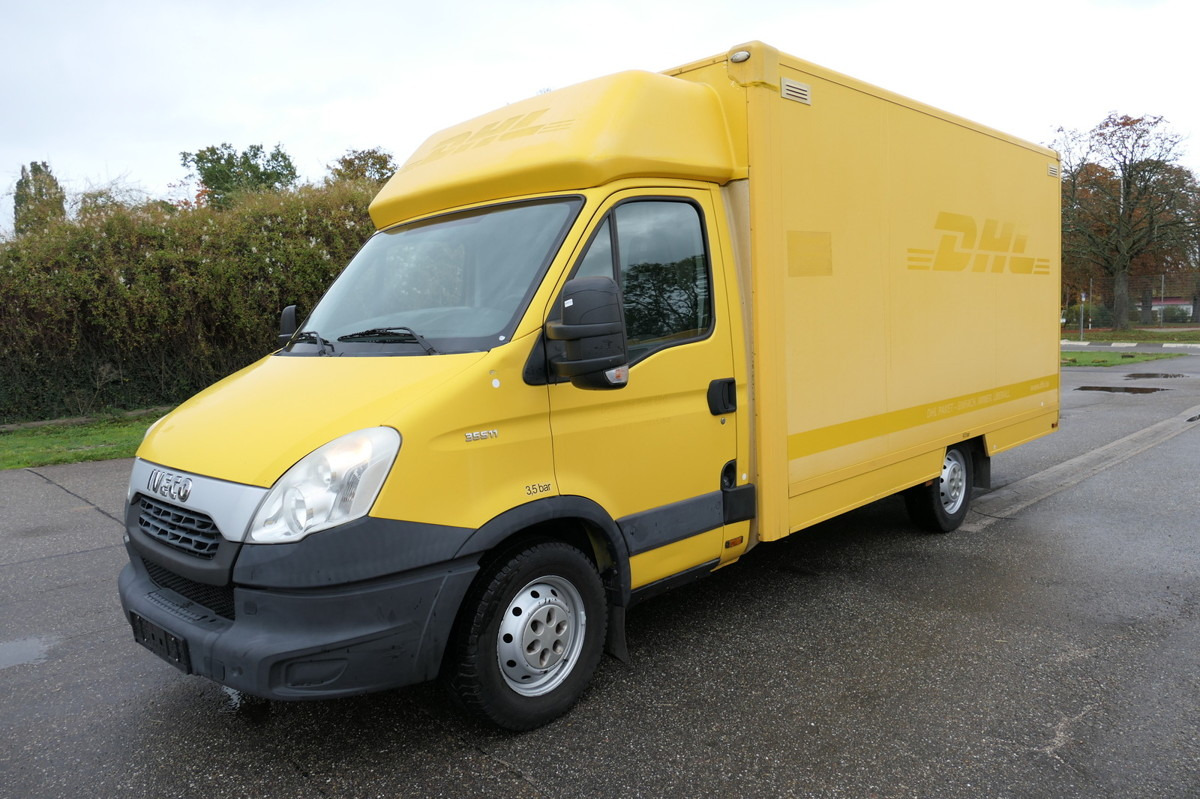 IVECO Daily 35 S11 C30C AUTOMATIK KAMERA Regale LUFT D - Dostavno vozilo sa zatvorenim sandukom: slika IVECO Daily 35 S11 C30C AUTOMATIK KAMERA Regale LUFT D - Dostavno vozilo sa zatvorenim sandukom IVECO Daily 35 S11 C30C AUTOMATIK KAMERA Regale LUFT D - Dostavno vozilo sa zatvorenim sandukom: slika IVECO Daily 35 S11 C30C AUTOMATIK KAMERA Regale LUFT D - Dostavno vozilo sa zatvorenim sandukom